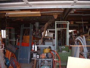 BlueBox Rental dumpsters are great for spring cleaning in Hagerstown, MD